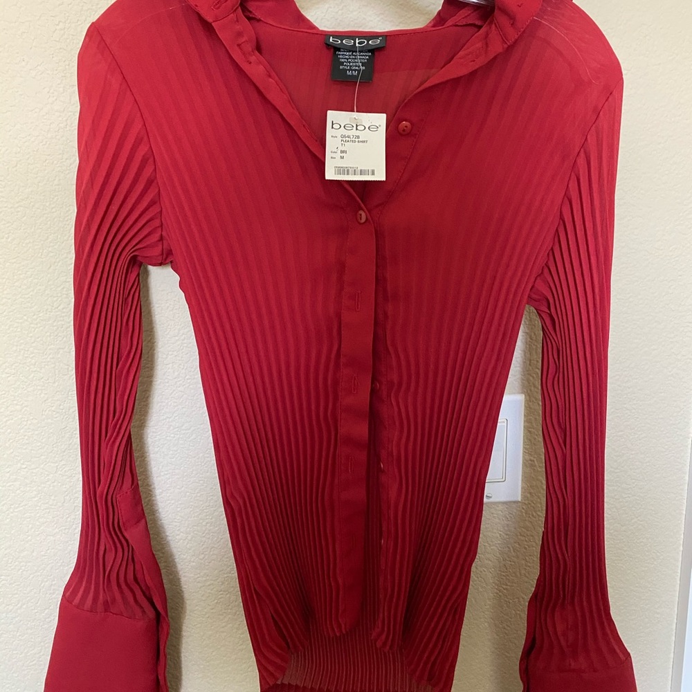 bebe red shirt